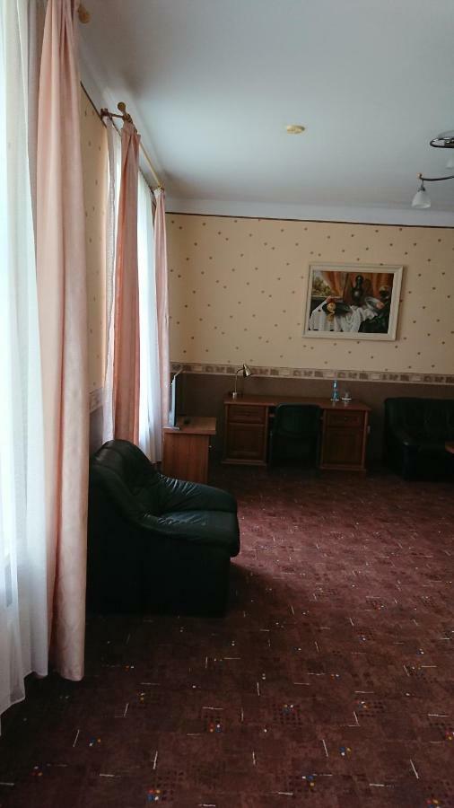 Gamma Hotel Līvāni Bagian luar foto